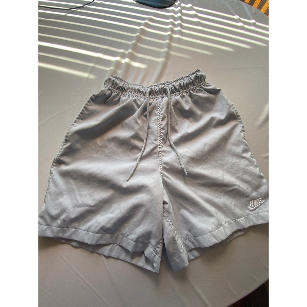 Nike Mens Sportswear Woven Flow Shorts Grey Silver FN3307-043 XS